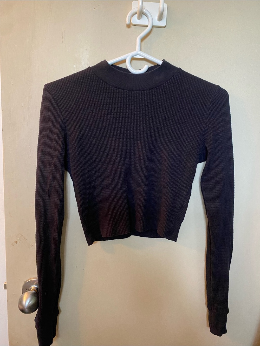 TNA Black Ribbed Mock-Neck Long Sleeve Crop Top